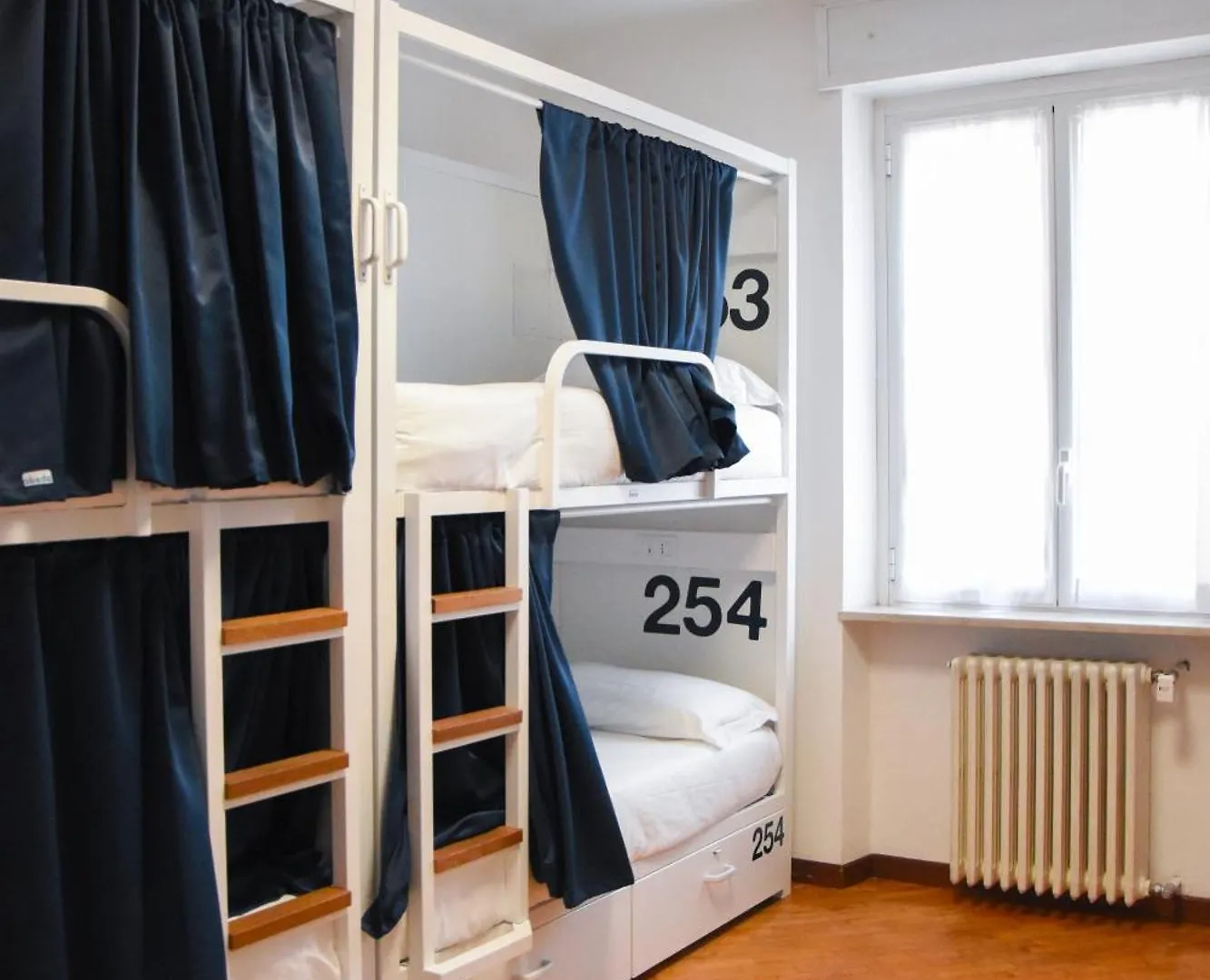 Bovisa Urban Garden Hostel Milan